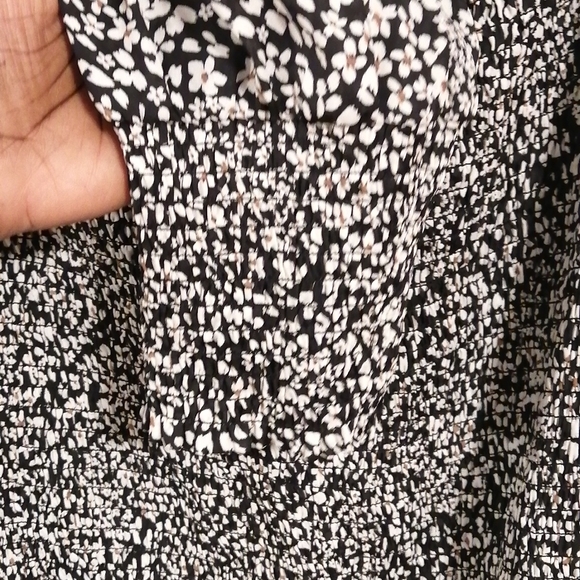 Dynamite Printed Mini Dress - Picture 5 of 9